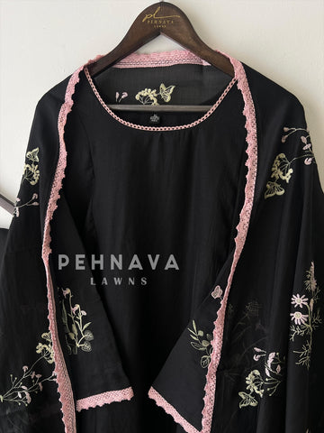 Lace-Trimmed Embroidered Suit-4139 - Pehnava Lawns