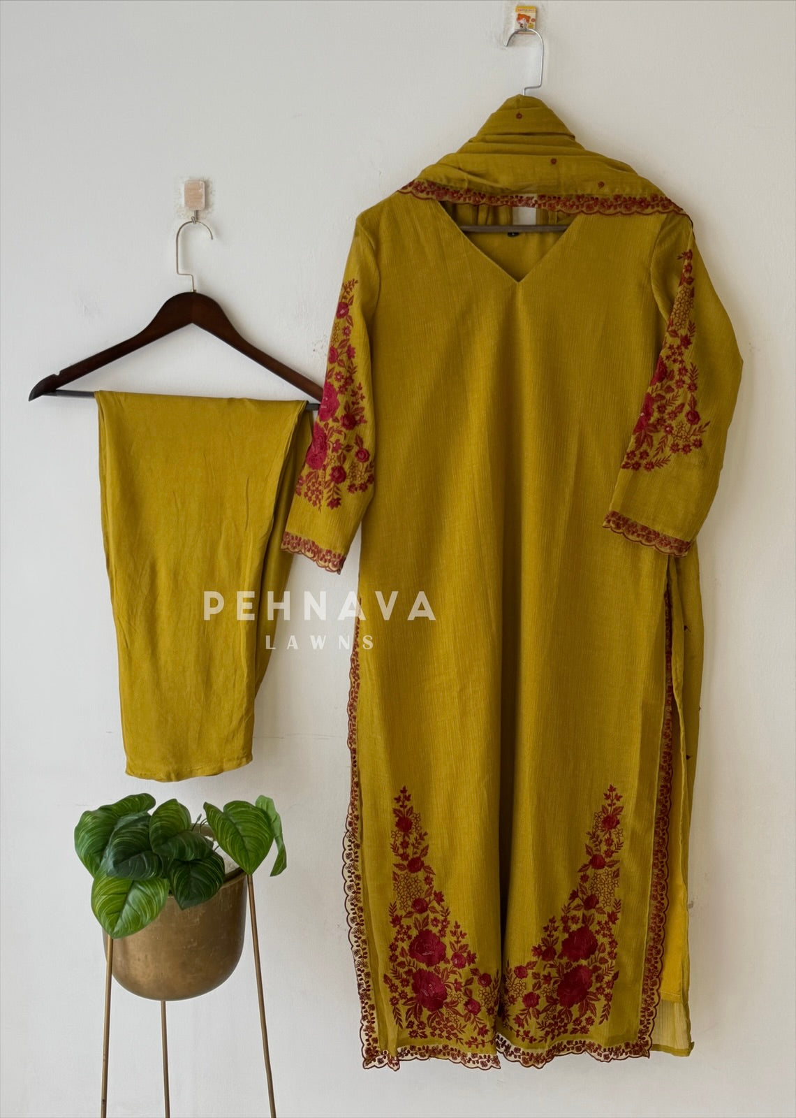 Crushed Cotton Embroidered Ensemble