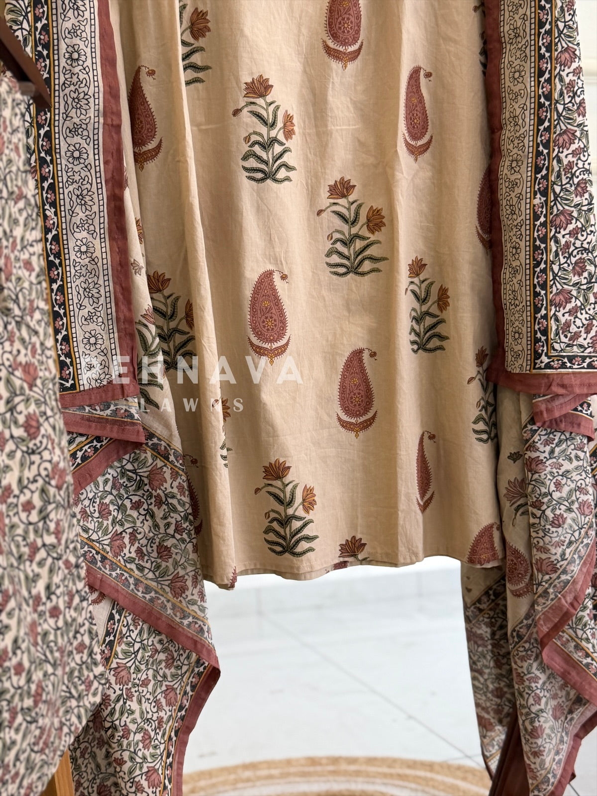 Paisley Printed Suit Set 12001-004