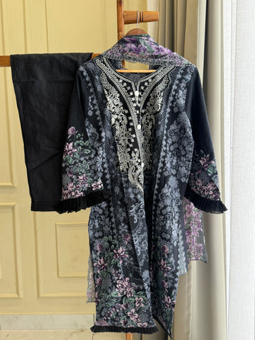 Pakistani printed suit ft-Cutwork embroidered dupatta-05