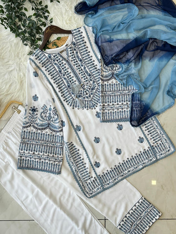 Trendy Black & White Farshi Salwar