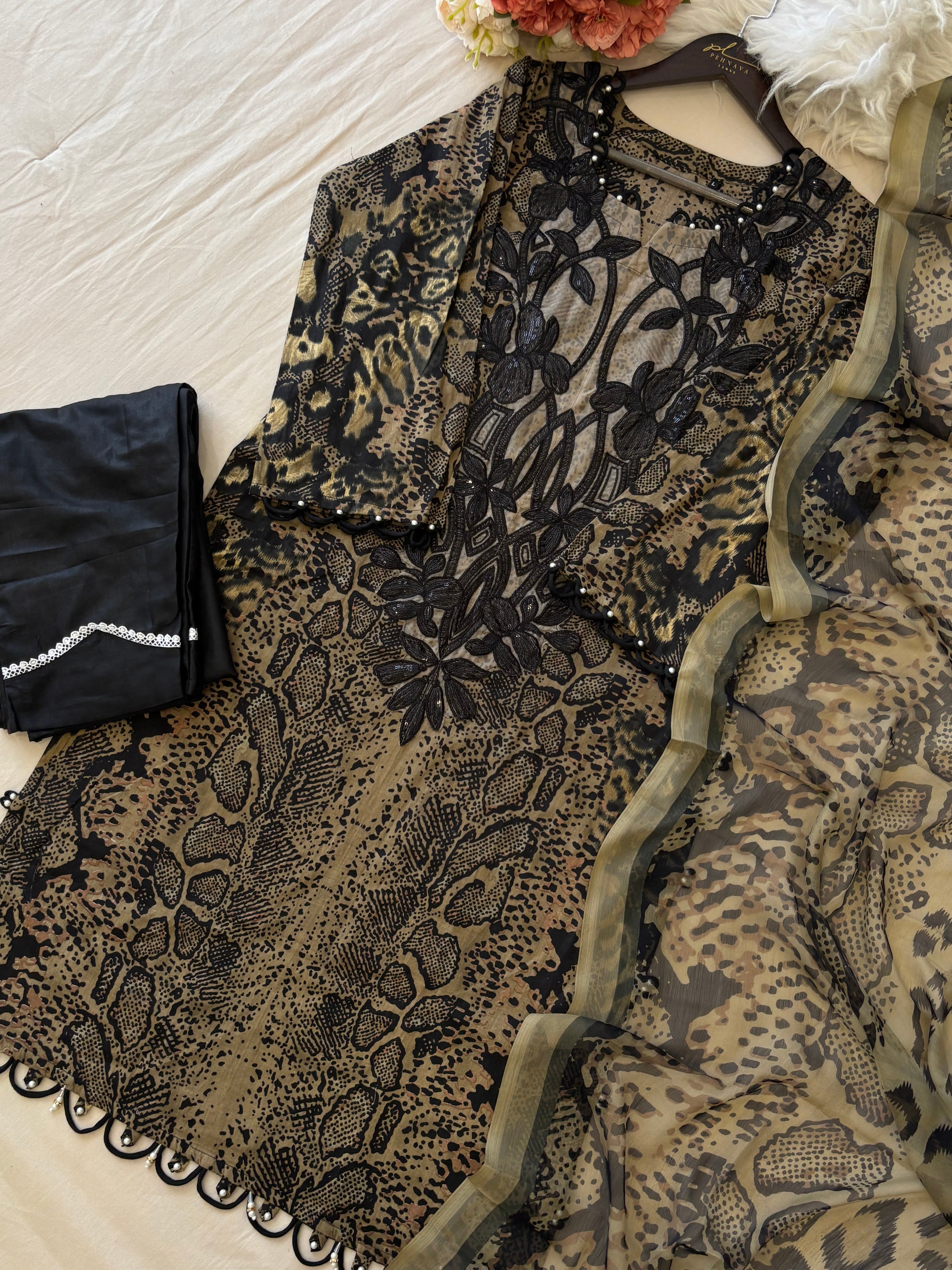 Floral Printed Ethnic Pak-Suit Ft. Chiffon/Cotton Dupatta-008