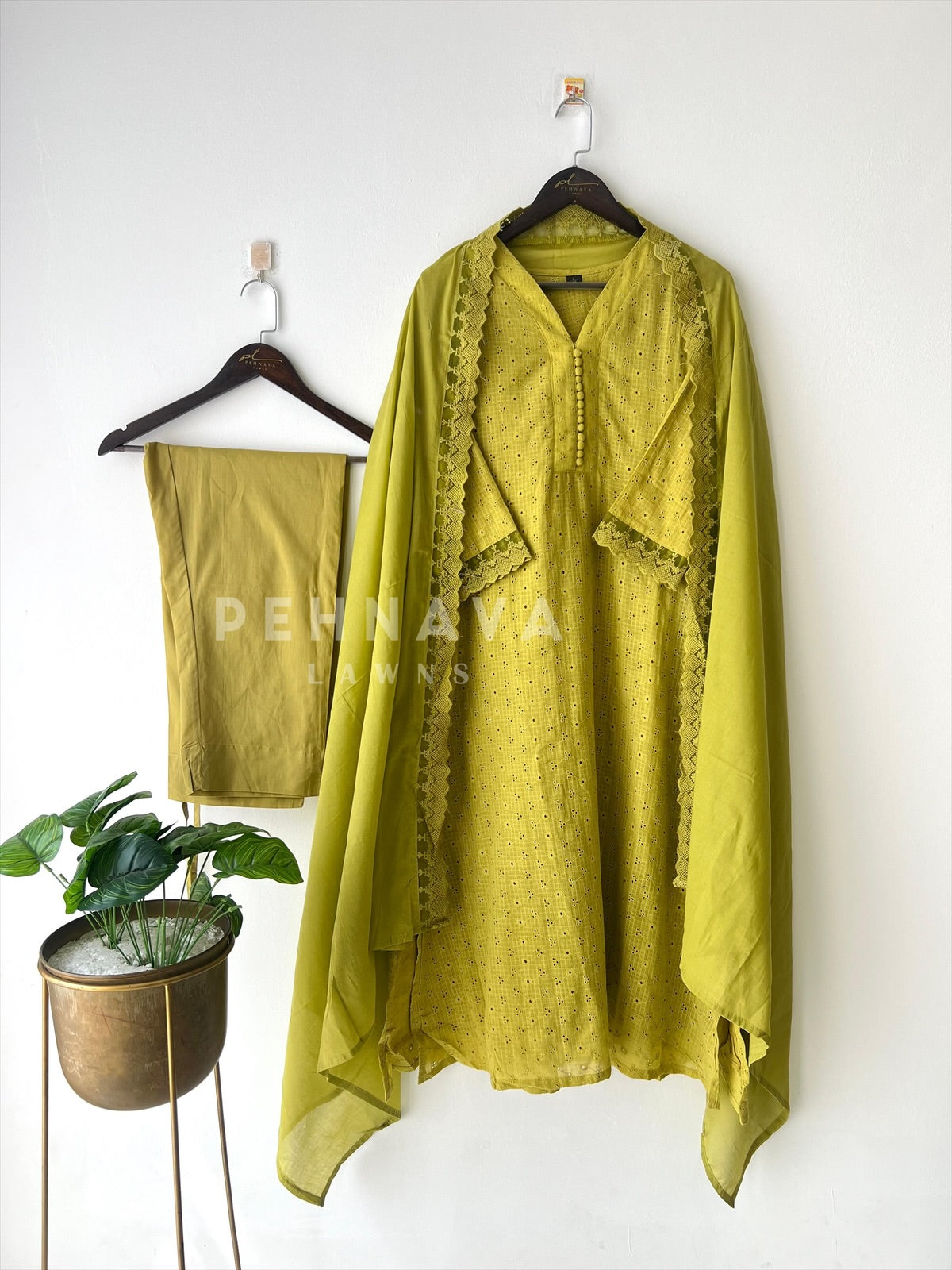 Cotacheck Embroidered Suit-Hkoba