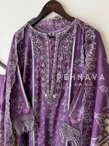 Embroidered Lawns Suit-203