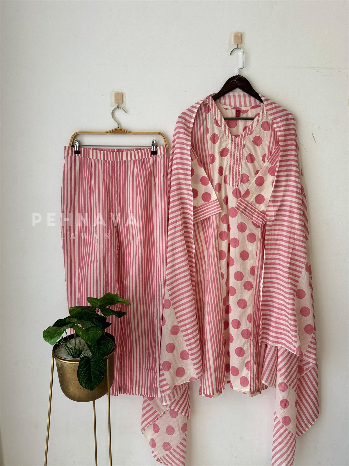 Cotton Parallel & Polka Suit Set-3169 - Pehnava Lawns