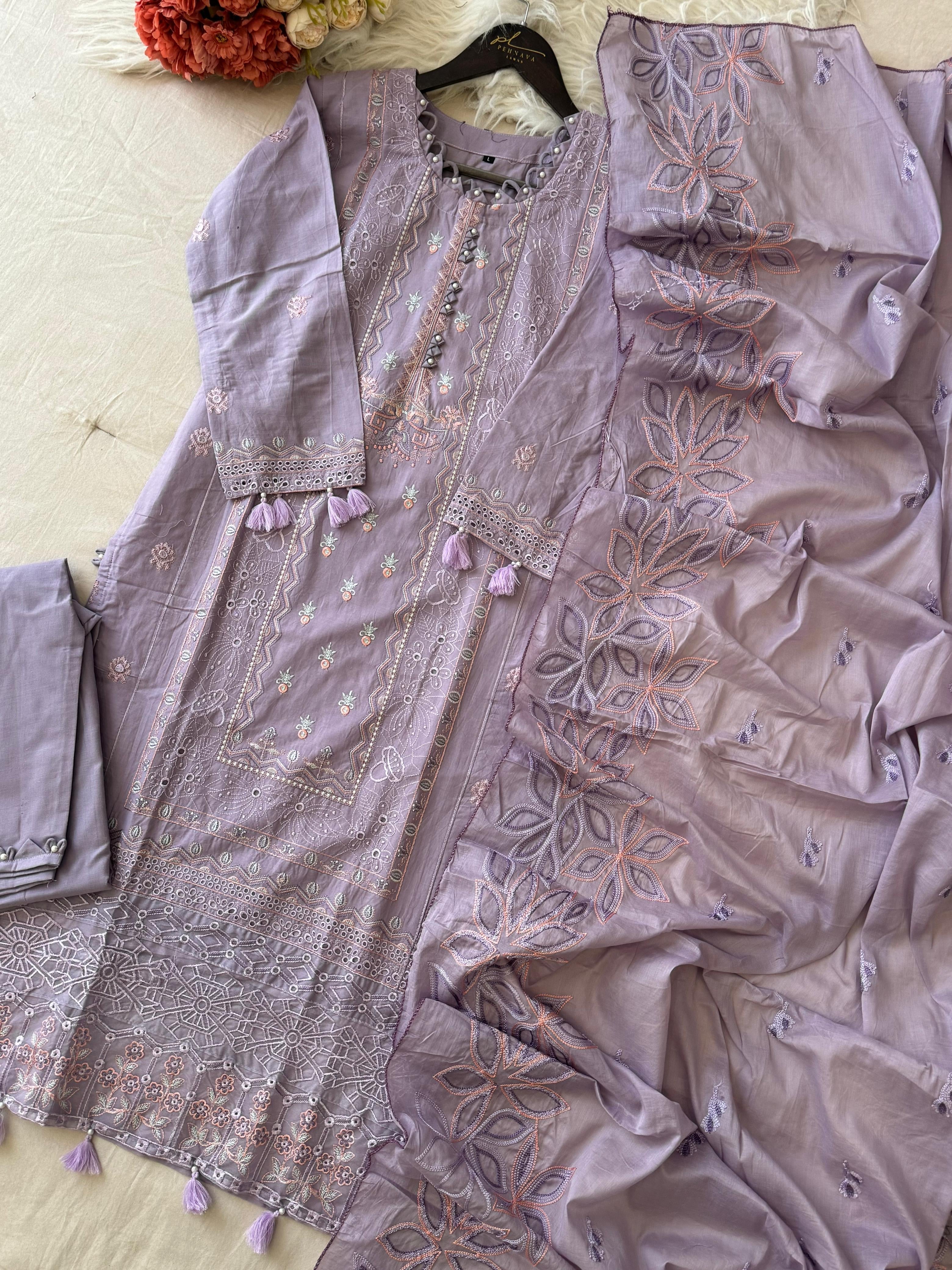 Premium Embroidered Pak-Suit Ft. Cotton Dupatta-Lavendar 3982 - Pehnava Lawns