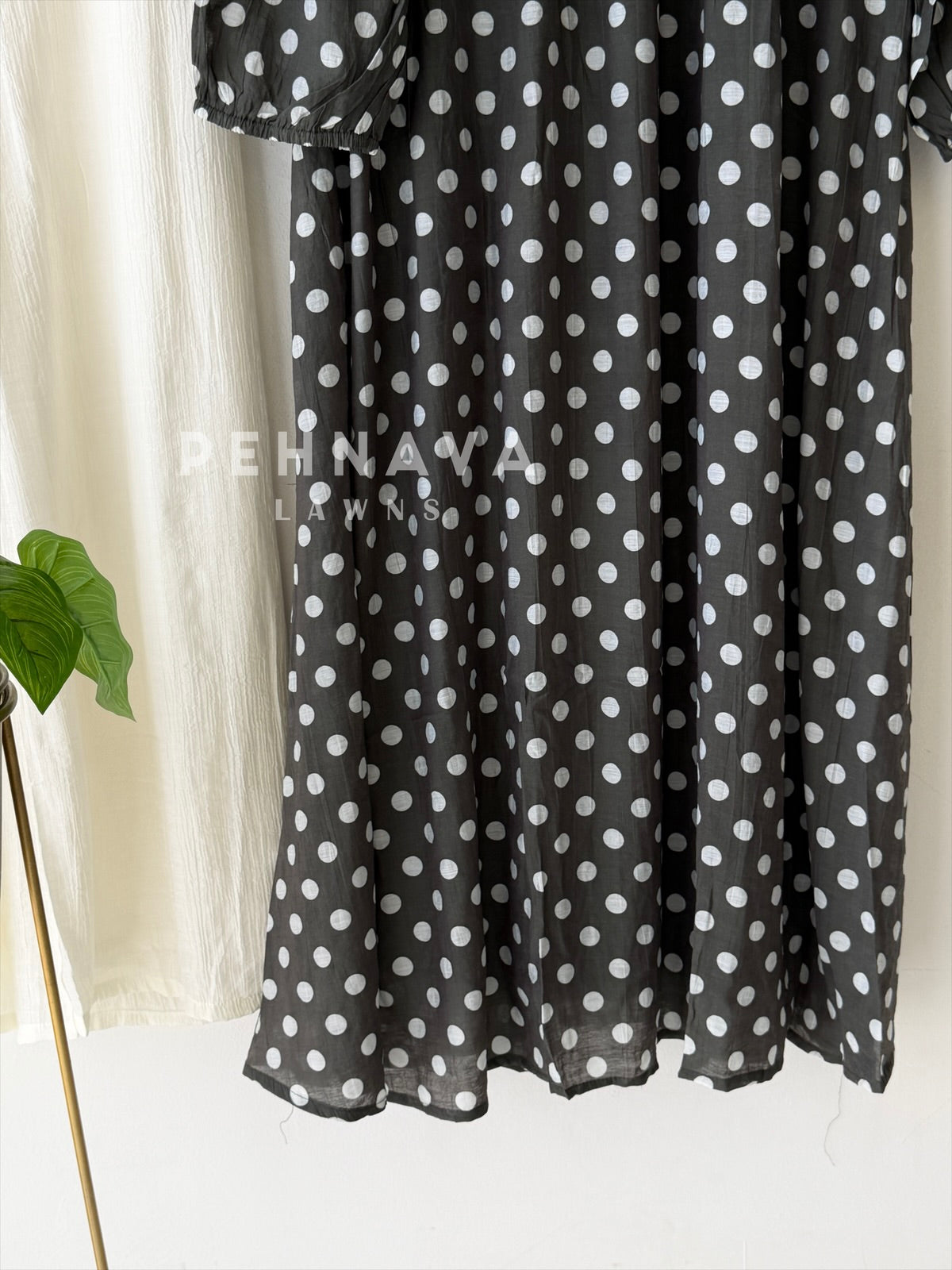 Polka Dot Printed Imported Suit 6176