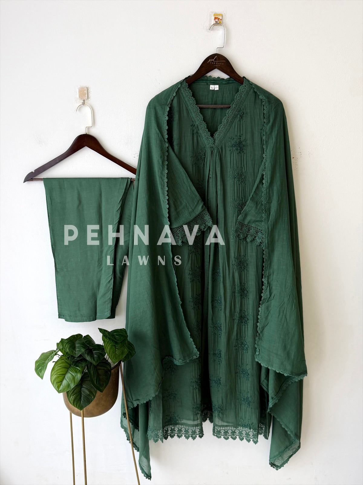 Chanderi Embroidered Suit-17461