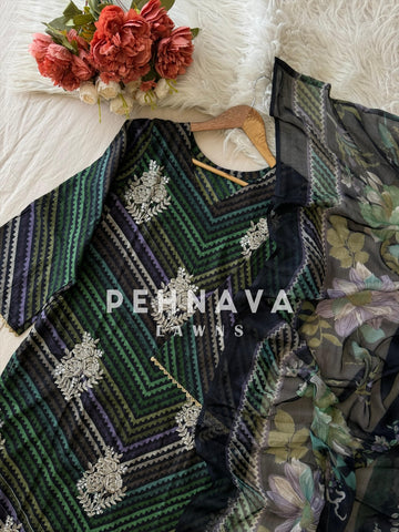 Classic Embroidered Chevron Suit with Printed Dupatta - Pehnava Lawns
