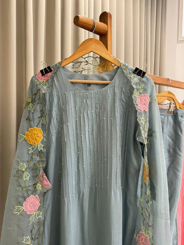 Mul-Cotton Pin-tucks suit- 6399