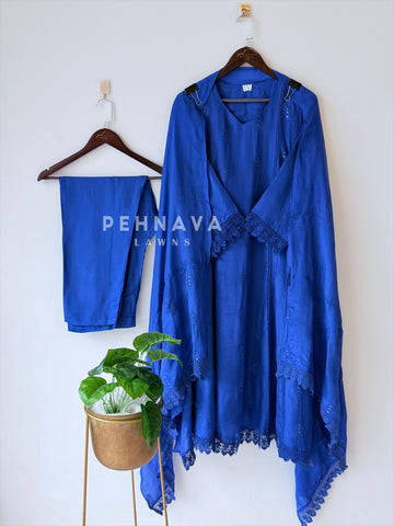 Lace Border Ensemble