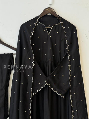 Muslin Gold Embroidery Suit 12601