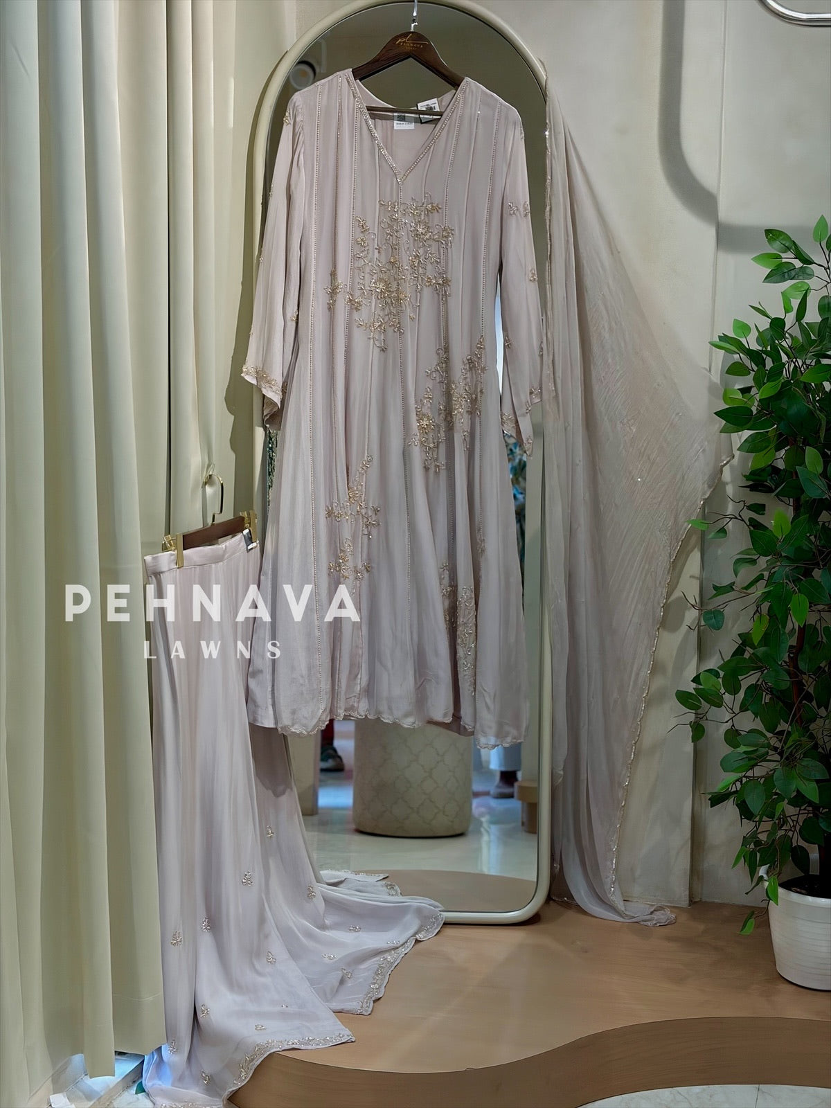 Premium  Handworked Suit-11623