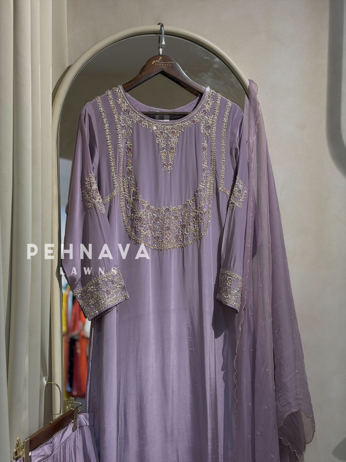 Premium zardosi Handworked Suit-11290