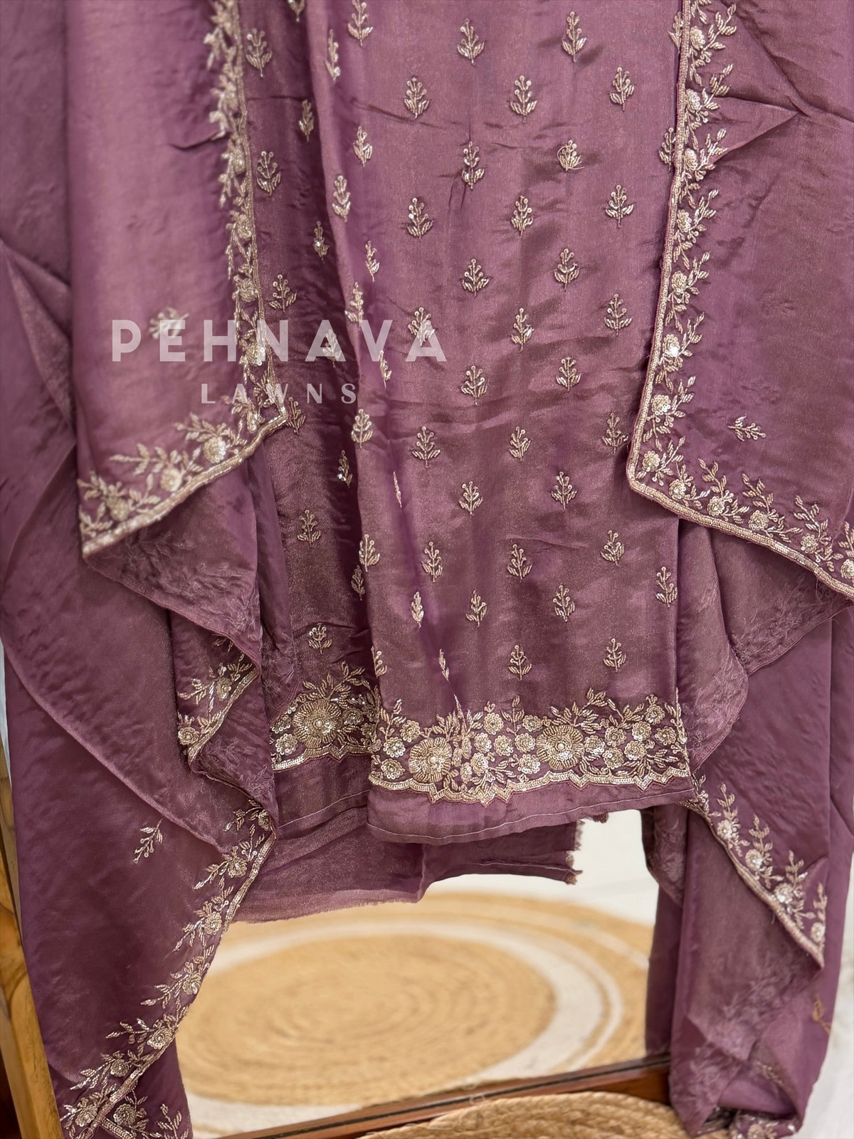 Handworked Unstitched Suit 8005