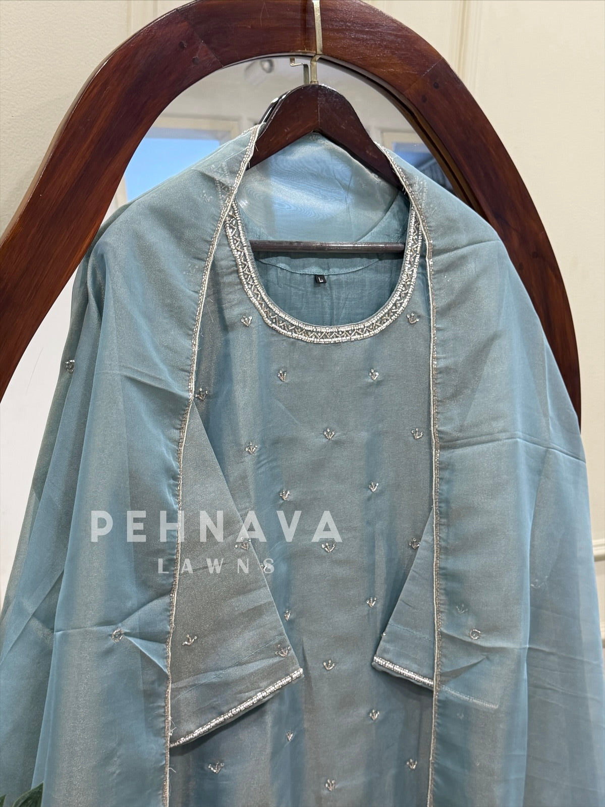 Tissue Handworked Stitched Suit-RR335
