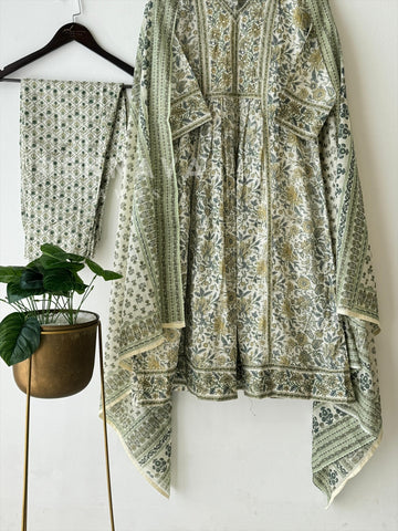 Printed Cotton Suit with Dupatta-18546 - Pehnava Lawns