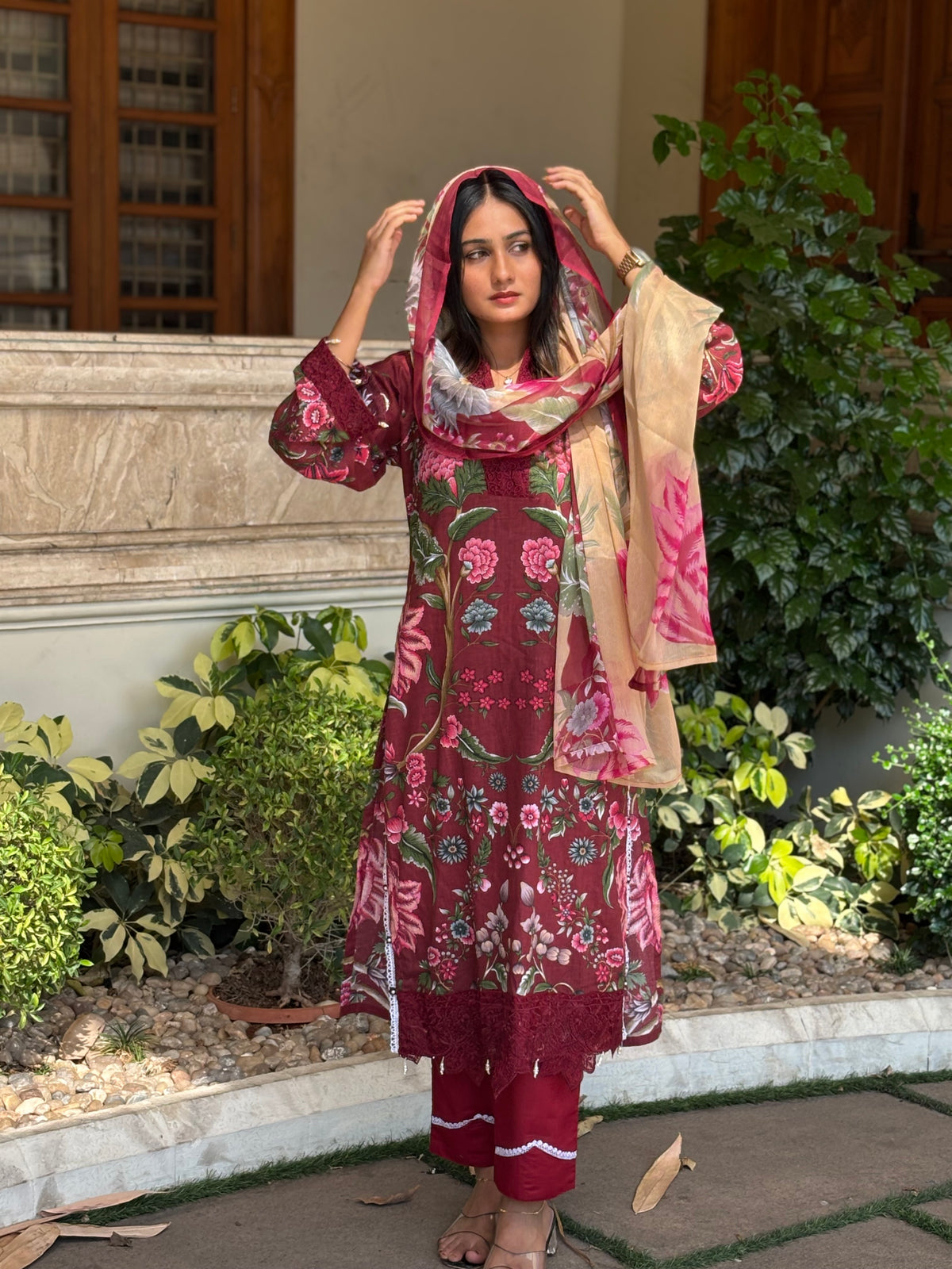 Floral Printed Ethnic Pak-Suit Ft. Chiffon/Cotton Dupatta-002