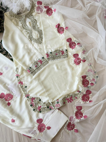 Cutwork Floral Suit-1564 - Pehnava Lawns