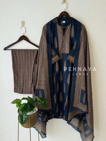 Classic Work Print Suit-No.11/3 - Pehnava Lawns