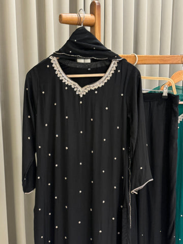 Handworked Premium Ready to wear suit with Neck detailings