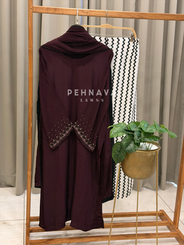 Contrast Border With Dupatta