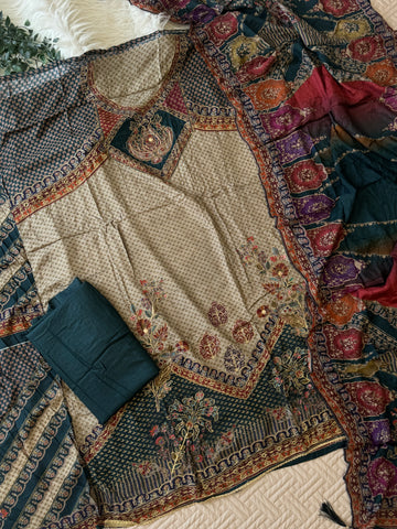 Pure muslin with detailings  and muslin Dupatta-280