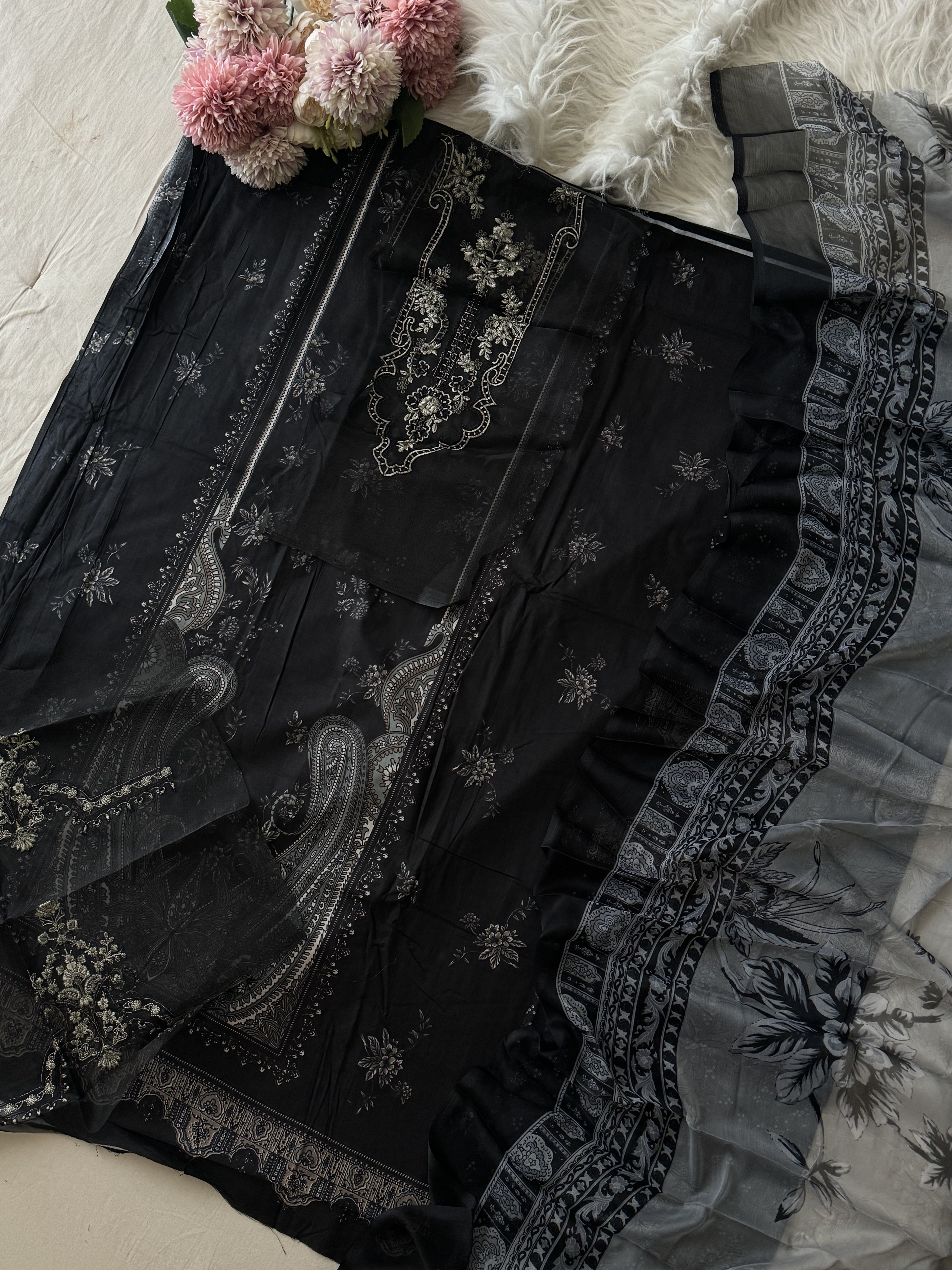 Paki Printed casual suit with chiffon/cotton dupatta -495 black