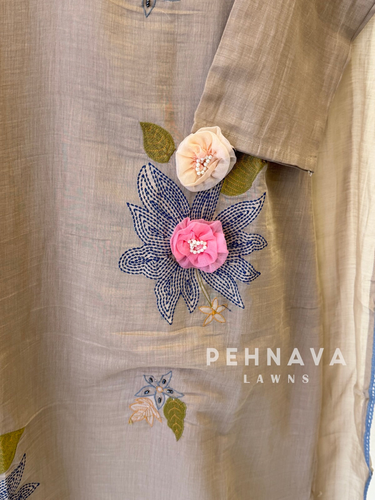 Floral Embroidered Suit Set-6575