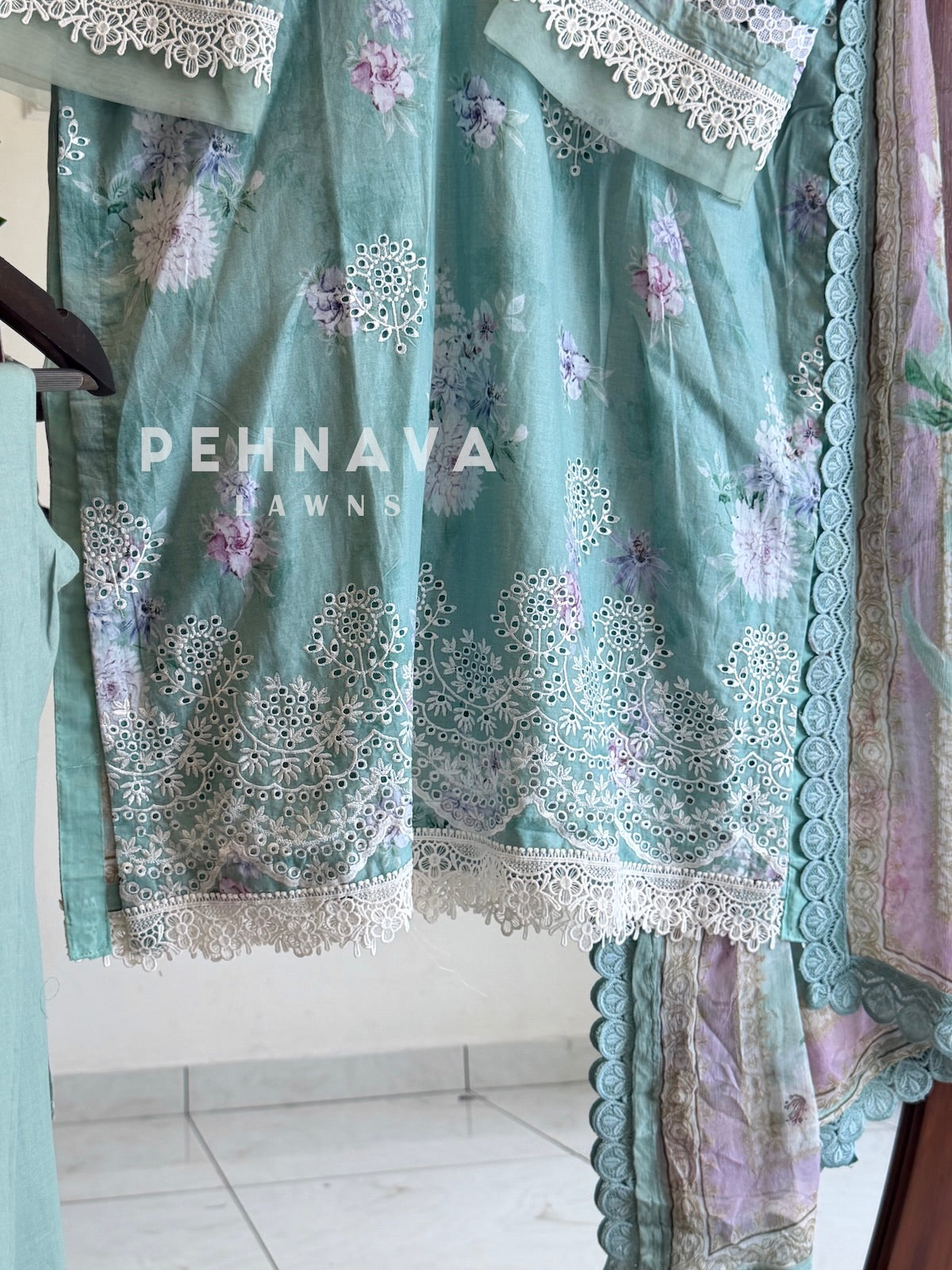 Signature Printed Lawn Stitched Suit-4840
