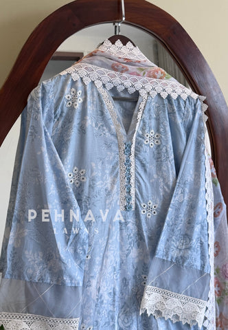 Signature Printed Lawn Stitched Suit-4840