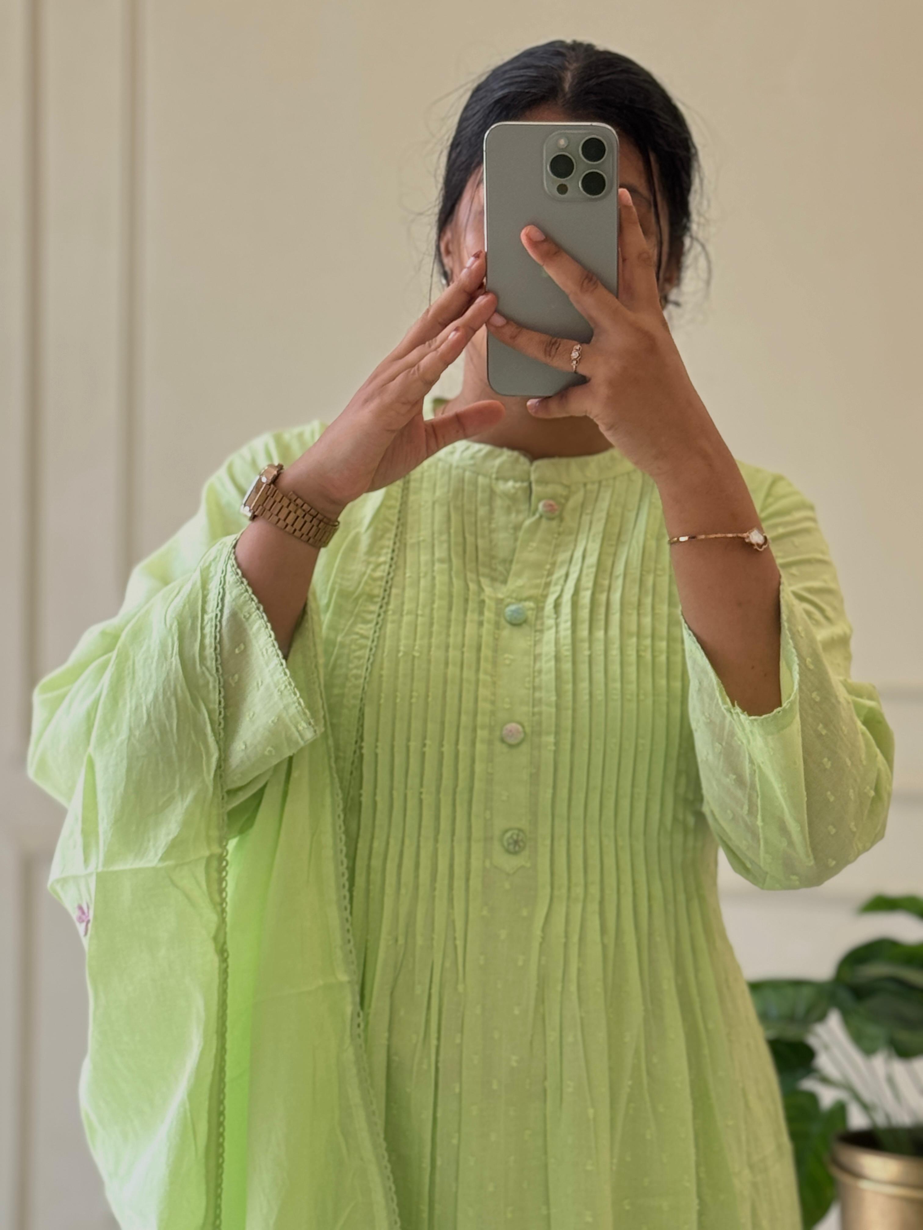 Pure Mul Cotton pleated slitted A-line suit